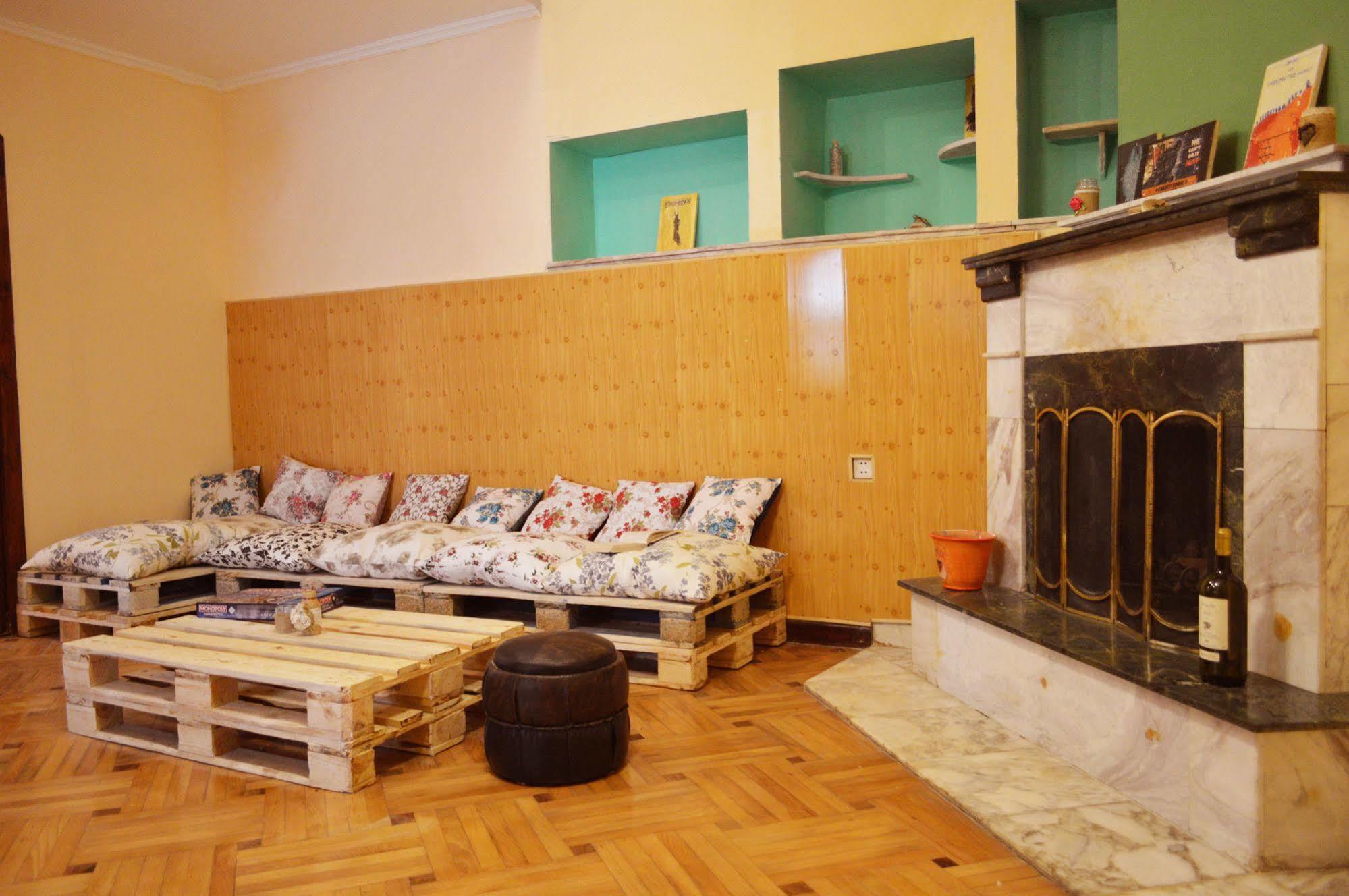 Patio Hostel Τυφλίδα Εξωτερικό φωτογραφία